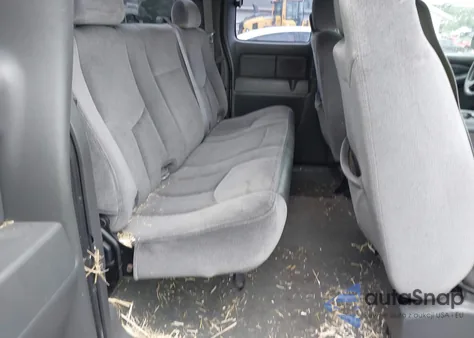 2007 GMC Sierra 1500 Classic Work Truck z USA, uszkodzony, nr VIN 1GTEK19V27E184309